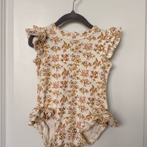 Kate Quinn Floral Flutter Romper Retired Print size 18-24 mo LN